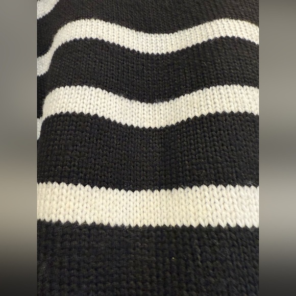 Z-Supply Josephine Striped Black and White Turtleneck Sweater NWT - Picture 6 of 12